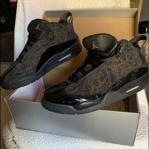 Jordan “Dub-Zero” Black/Taupe